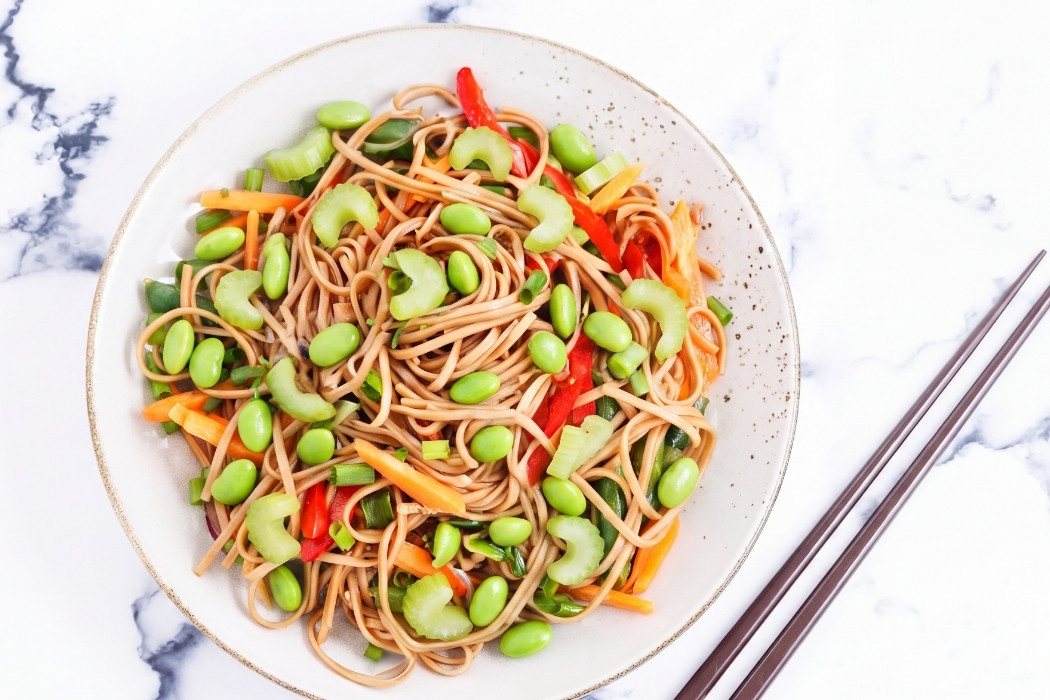 Salad mì soba
