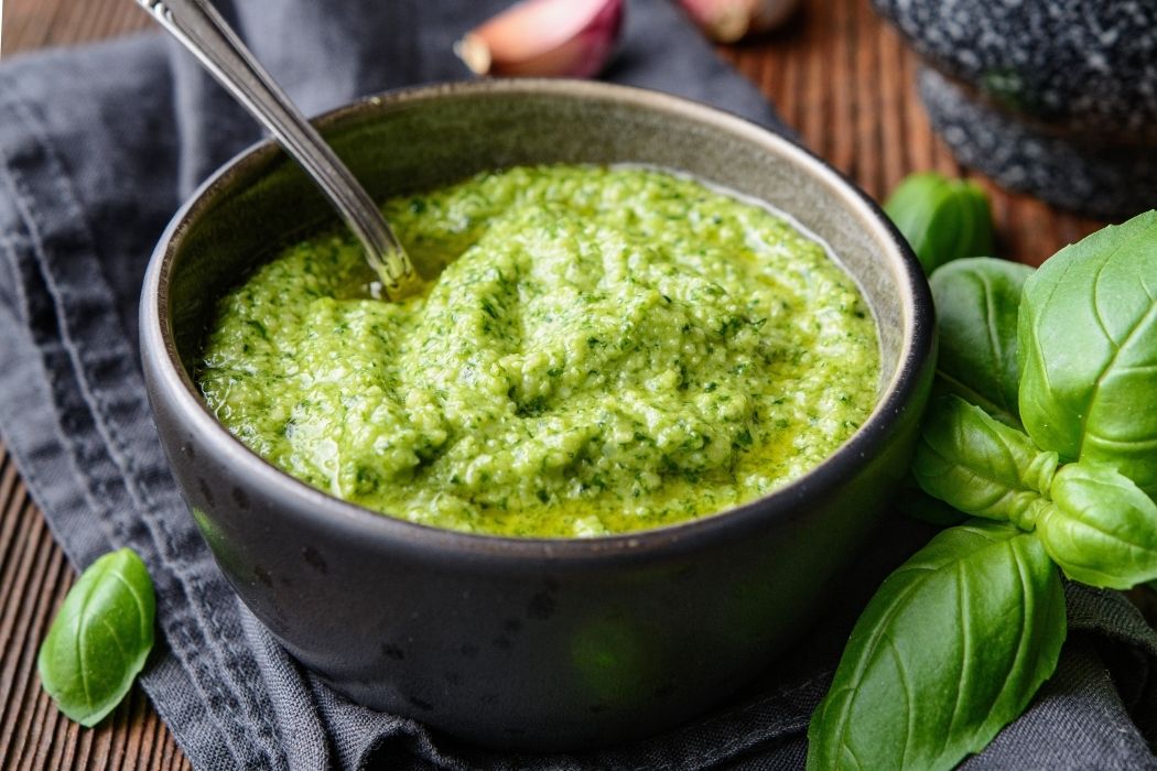 Ricetta del pesto alla genovese vegano